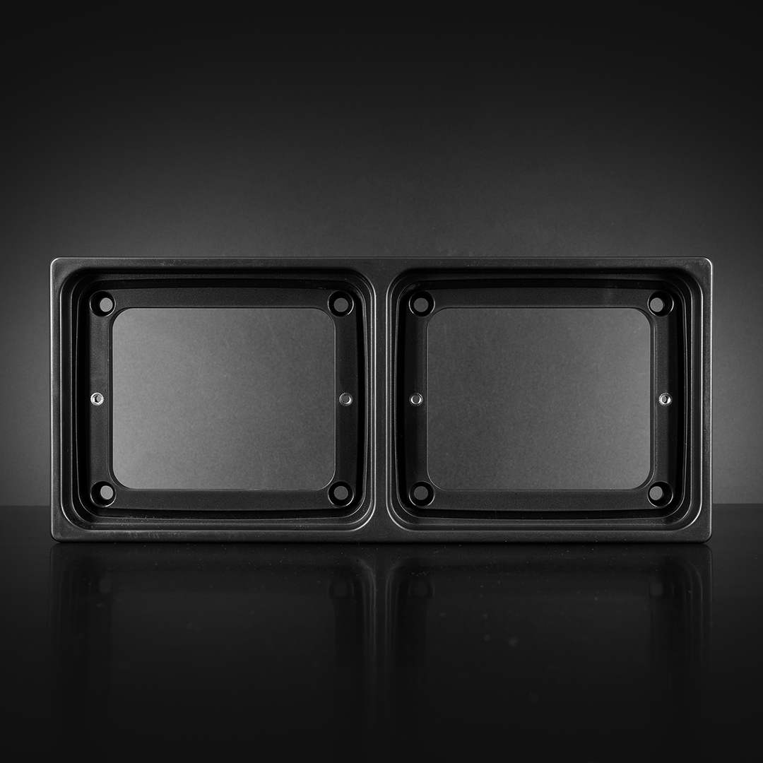 OMNIUS - SCHLANKER RÜCKLEUCHTENRAHMEN LED - ZWEI "HOHE"